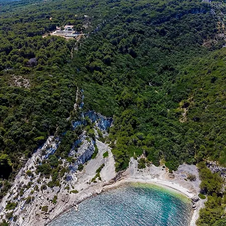 Tatil Evi Petrus *