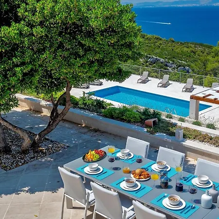 Petrus Tatil Evi Pucisca