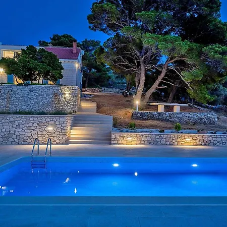 Petrus Tatil Evi Pucisca